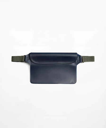 Water-resistant belt bag