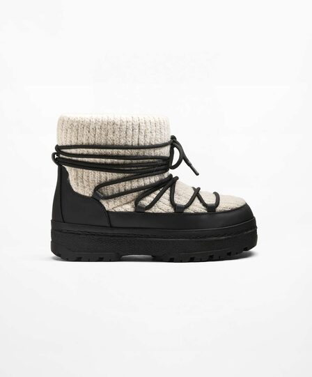 Lace-up tricot boots