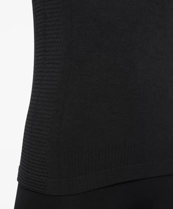 Лонгслив Base Layers с жаккардовым узором